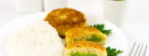 рыбные котлетки с зеленым горошком. Шаг 10