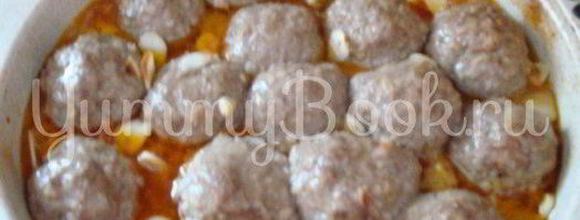 запеченные котлетки с овощами. Шаг 3