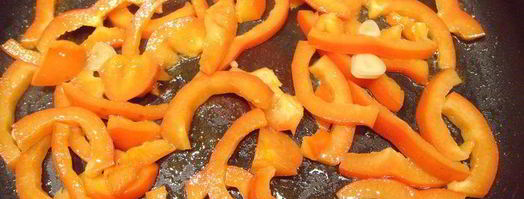 лапша паппарделле с креветками и сладким перцем. Шаг 2