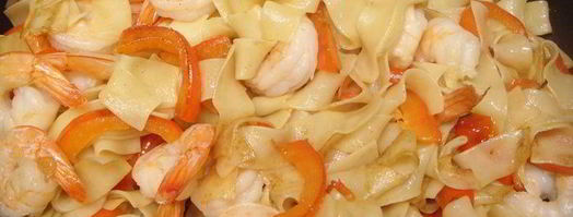 лапша паппарделле с креветками и сладким перцем. Шаг 4