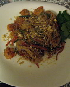 Лапша по-тайски с кешью