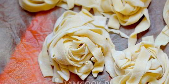 Лапша пшеничная домашняя