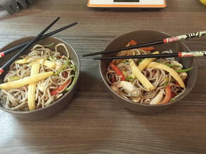 Рецепт лапши с овощами и курицей