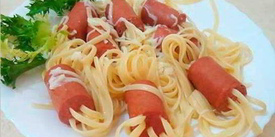Лапша с сосисками