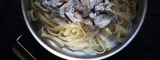 лапша со сливочно-грибным соусом. Шаг 6