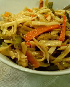 Лапша удон с овощами в соусе