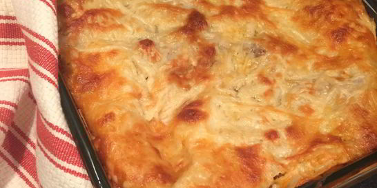 Лазанья с фаршем и белым соусом
