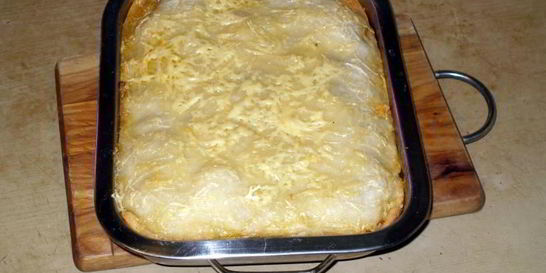 Лазанья с фаршем сыром и овощами