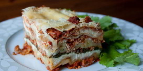 Лазанья с индейкой и шпинатом