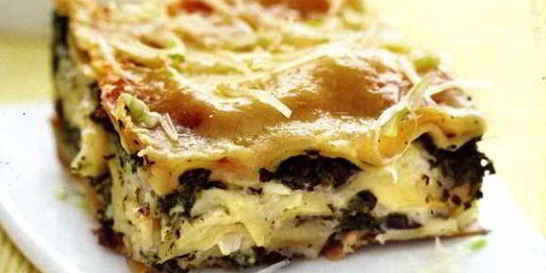 Лазанья с картофелем и шпинатом