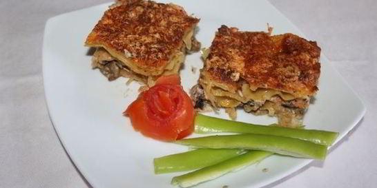 Лазанья с лососем