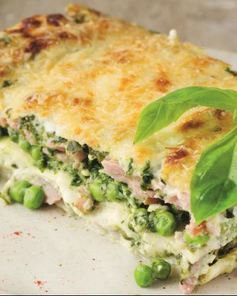 Лазанья с ветчиной, горошком и творогом