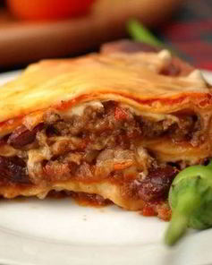 Мексиканская лазанья с фасолью и кукурузой