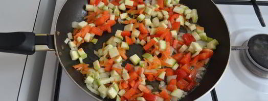 каннеллоне под соусом бешамель. Шаг 2