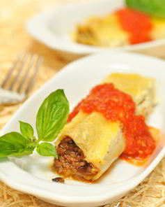 Каннеллони с мясной начинкой