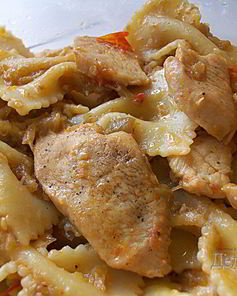 Макароны с курицей и баклажанами