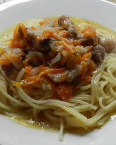 Макароны со свининой в мультиварке