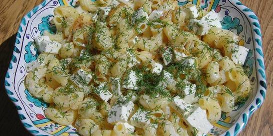 Паста по-турецки с фетой и кефиром