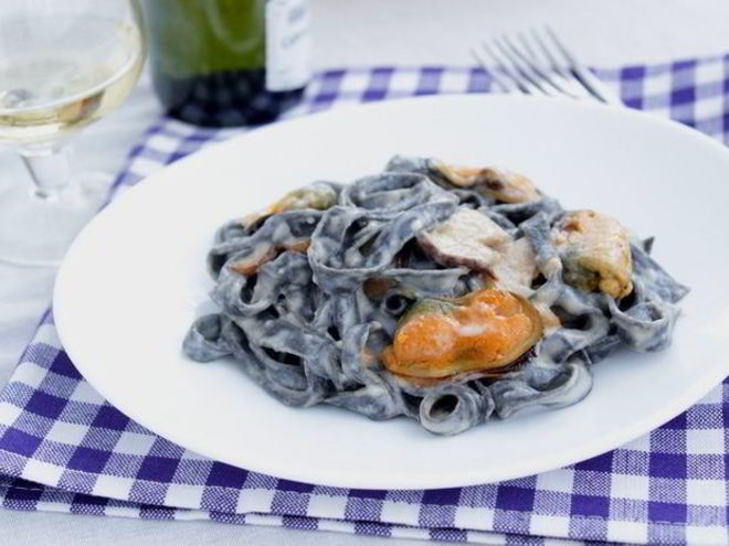 Рецепт пасты с чернилами каракатицы