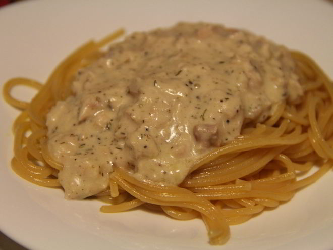 Рецепт пасты с копченой курицей и плавленным сыром