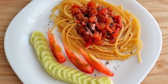 Паста с красным соусом