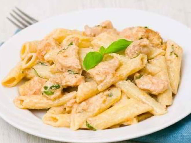 Рецепт пасты с курицей в соусе