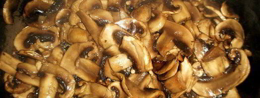 паста с томатами и шампиньонами. Шаг 3