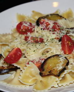 Паста с жареными баклажанами