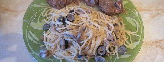 спагетти с грибами и маслинами. Шаг 4