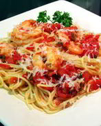 Спагетти с креветками и базиликом