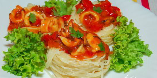 Спагетти с морепродуктами