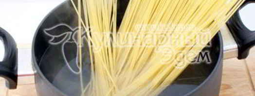 спагетти с овощами и соевым соусом. Шаг 5