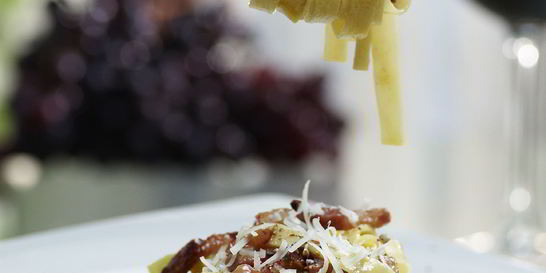 Спагетти с сырным соусом