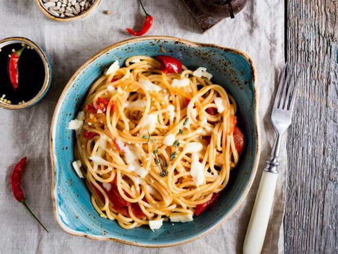 Рецепт спагетти с томатами и рикоттой
