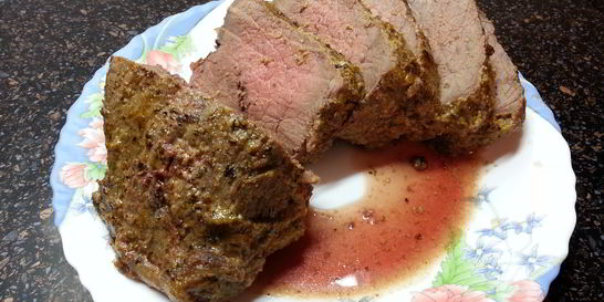 Говядина, запеченная с медом и горчицей