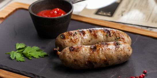 Колбаски из курицы и индейки