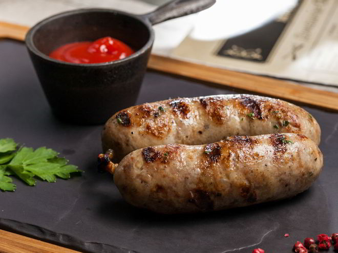 Рецепт колбасок из курицы и индейки