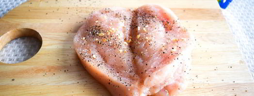 куриная грудка со шпинатом и сыром чеддер. Шаг 2