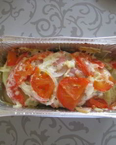 Куриное филе с молодым картофелем и беконом