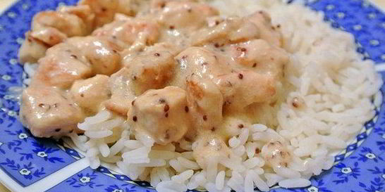 Куриное филе со сметанно-горчичным соусом