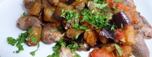 куриные сердечки с баклажанами и сыром. Шаг 6