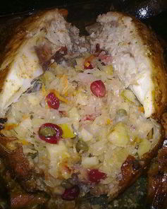 Курица фаршированная квашеной капустой