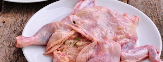 курица по-царски, фаршированная блинами. Шаг 12