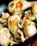 Курица с грибами и луком