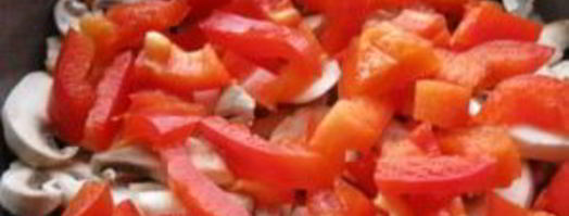 курица с овощами в казане. Шаг 2