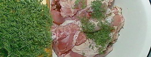 курица со свежей капустой в духовке. Шаг 4