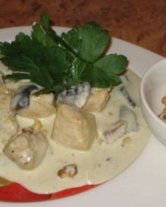 Курица в грибном соусе