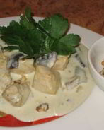 Курица в грибном соусе