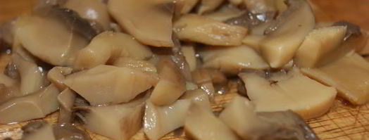 лапша с грибами и куриными сердечками. Шаг 3