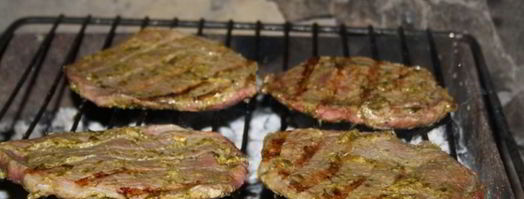 мраморная говядина в соусе песто на решетке на мангале. Шаг 5